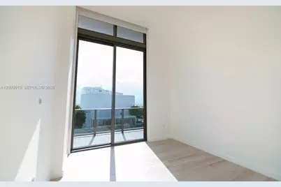 45 SW 9th St #4906, Miami, FL 33130 - Photo 36