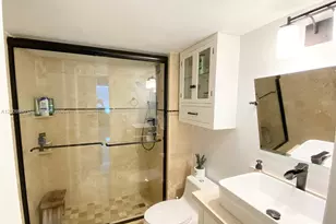 6450 Collins Ave, Miami Beach, FL 33141 - Photo 12