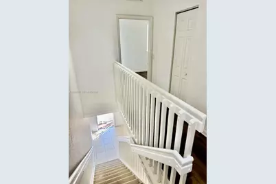 669 NW 42nd Ave, Plantation, FL 33317 - Photo 20