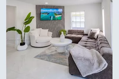 1435 Grant St, Hollywood, FL 33020 - Photo 8
