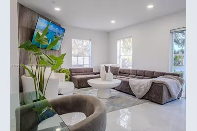 1435 Grant St, Hollywood, FL 33020 - Photo 6