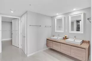 400 Sunny Isles Blvd, Sunny Isles Beach, FL 33160 - Photo 28