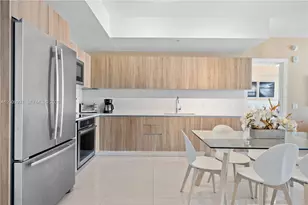 2960 NE 207th St, Aventura, FL 33180 - Photo 10