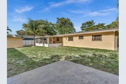1322 SW 26th Ter, Fort Lauderdale, FL 33312 - Photo 34