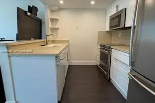 4590 SW 68th Ct Cir, Miami, FL 33155 - Photo 18
