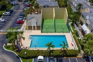 4590 SW 68th Ct Cir, Miami, FL 33155 - Photo 2