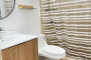 260 NW 107th Ave, Miami, FL 33172 - Photo 56