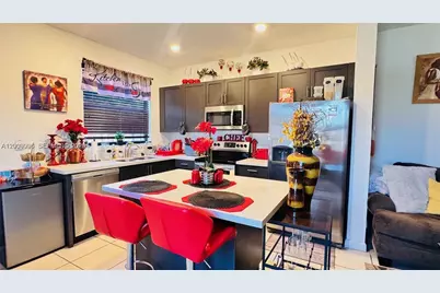 21463 NE 3rd Path, Miami, FL 33179 - Photo 4