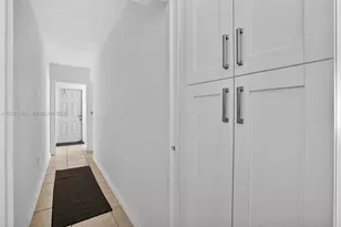 5925 SW 64th St, South Miami, FL 33143 - Photo 10
