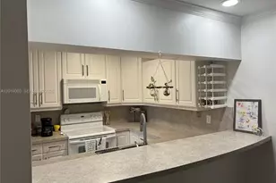 3357 Cocoplum Cir, Coconut Creek, FL 33063 - Photo 12