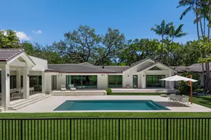 4100 Pinta Ct, Coral Gables, FL 33146 - Photo 4