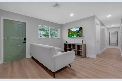 700 NW 18th St #1-2, Fort Lauderdale, FL 33311 - Photo 4
