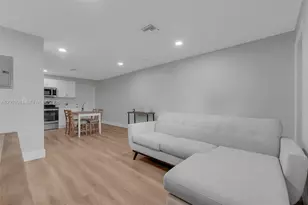 700 NW 18th St, Fort Lauderdale, FL 33311 - Photo 4
