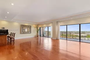 1800 NE 114th St, Miami, FL 33181 - Photo 4