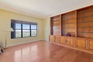1800 NE 114th St, Miami, FL 33181 - Photo 20