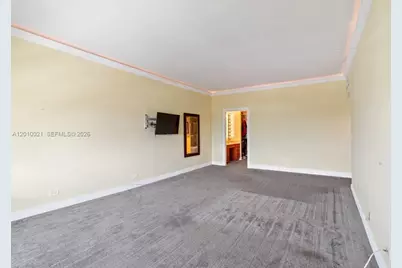 1800 NE 114th St #PH01, Miami, FL 33181 - Photo 22
