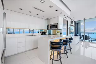 6899 Collins Ave, Miami Beach, FL 33141 - Photo 10