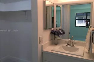 7995 SW 86th St, Miami, FL 33143 - Photo 2