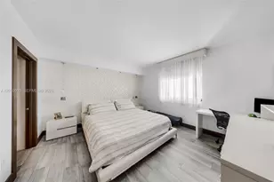 500 Brickell Ave, Miami, FL 33131 - Photo 18