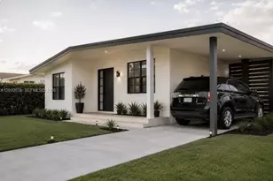 11412 SW 41st St, Miami, FL 33165 - Photo 2