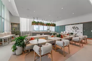 77 SE 5th St, Miami, FL 33131 - Photo 56