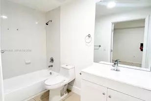 7532 NW 176th St, Miami Lakes, FL 33015 - Photo 28