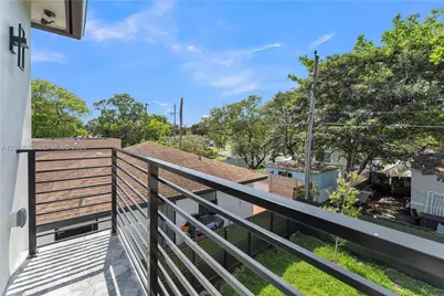1818 NW 49th St, Miami, FL 33142 - Photo 40