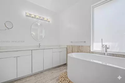 18901 SW 15th St, Pembroke Pines, FL 33029 - Photo 16
