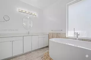 18901 SW 15th St, Pembroke Pines, FL 33029 - Photo 16