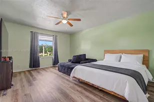 18901 SW 15th St, Pembroke Pines, FL 33029 - Photo 22