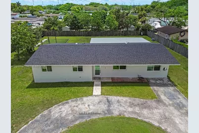 16380 SW 278th St, Homestead, FL 33031 - Photo 2