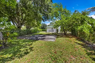 6065 N Waterway Dr, Miami, FL 33155 - Photo 26