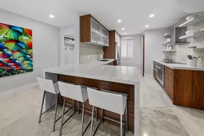 100 Meridian Ave #233, Miami Beach, FL 33139 - Photo 6