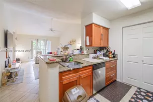 875 Riverside Dr, Coral Springs, FL 33071 - Photo 20