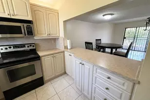 2260 W 53rd Pl, Hialeah, FL 33016 - Photo 2