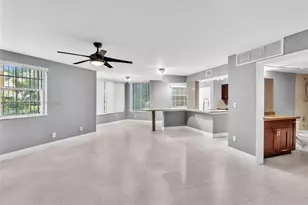 2881 N Oakland Forest Dr, Oakland Park, FL 33309 - Photo 4