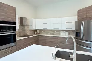 3829 Heron Ridge Ln, Weston, FL 33331 - Photo 12