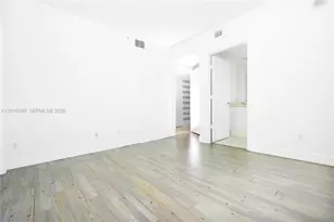 14951 Royal Oaks Ln, North Miami, FL 33181 - Photo 22