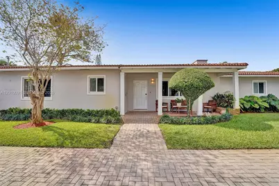 1146 NE 17th Ter #1146, Fort Lauderdale, FL 33304 - Photo 1