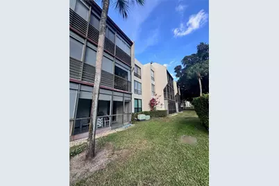 8050 W McNab Rd #212, Tamarac, FL 33321 - Photo 16