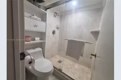8050 W McNab Rd #212, Tamarac, FL 33321 - Photo 6