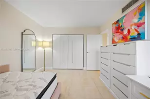 20379 W Country Club Dr, Aventura, FL 33180 - Photo 20