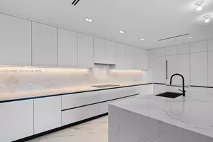 160 Isle of Venice Dr, Fort Lauderdale, FL 33301 - Photo 10