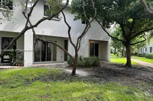 21111 NW 14th Pl, Miami Gardens, FL 33169 - Photo 12