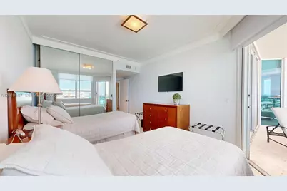 5025 Collins Ave #2206, Miami Beach, FL 33140 - Photo 24