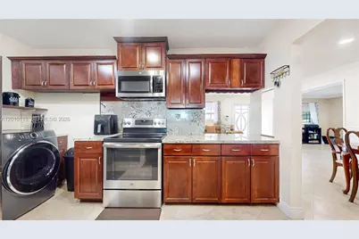 20211 SW 112th Pl, Miami, FL 33189 - Photo 8
