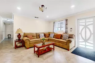 20211 SW 112th Pl, Miami, FL 33189 - Photo 4