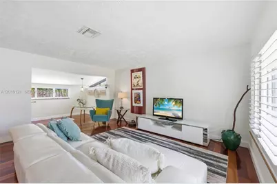 1118 NW 16th St, Fort Lauderdale, FL 33311 - Photo 6