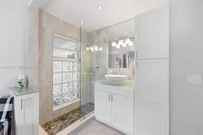 1118 NW 16th St, Fort Lauderdale, FL 33311 - Photo 24