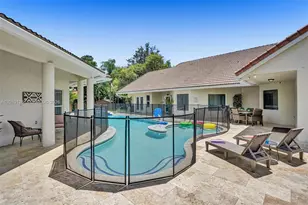 16301 SW 62nd St, Southwest Ranches, FL 33331 - Photo 14